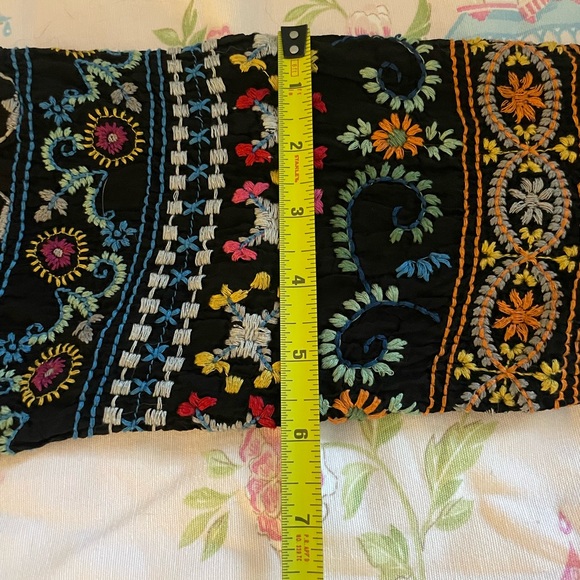 Johnny Was Zora Oversized Embroidered Blouse Black - Picture 11 of 15